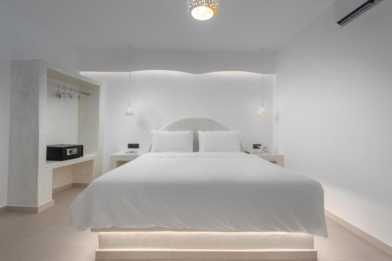 Sole D'Oro Luxury Suites Oia  Phòng bức ảnh
